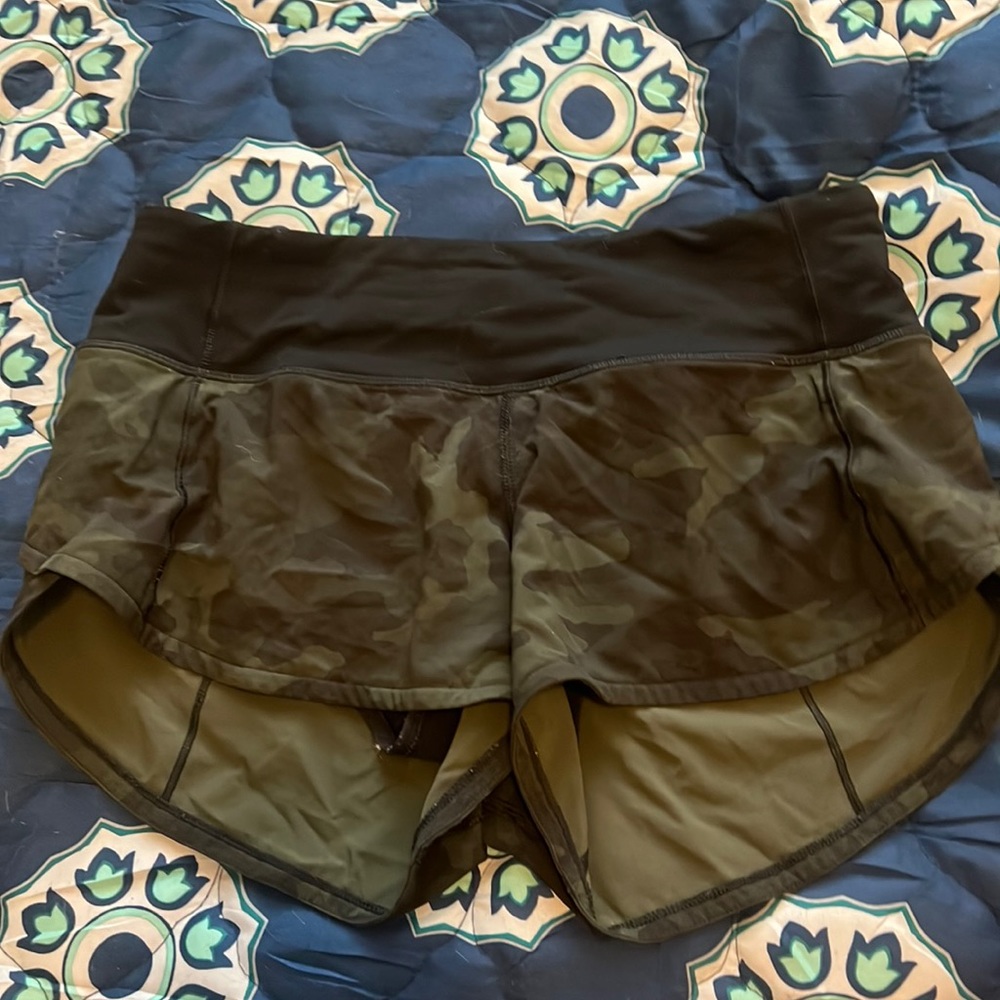 Camo Lululemon Shorts 2”5